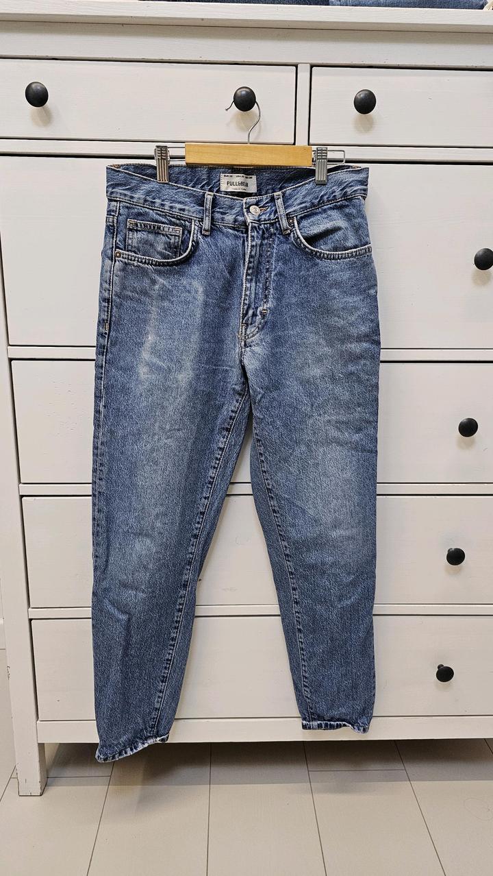 Pull & Bear Джинсы свободного кроя