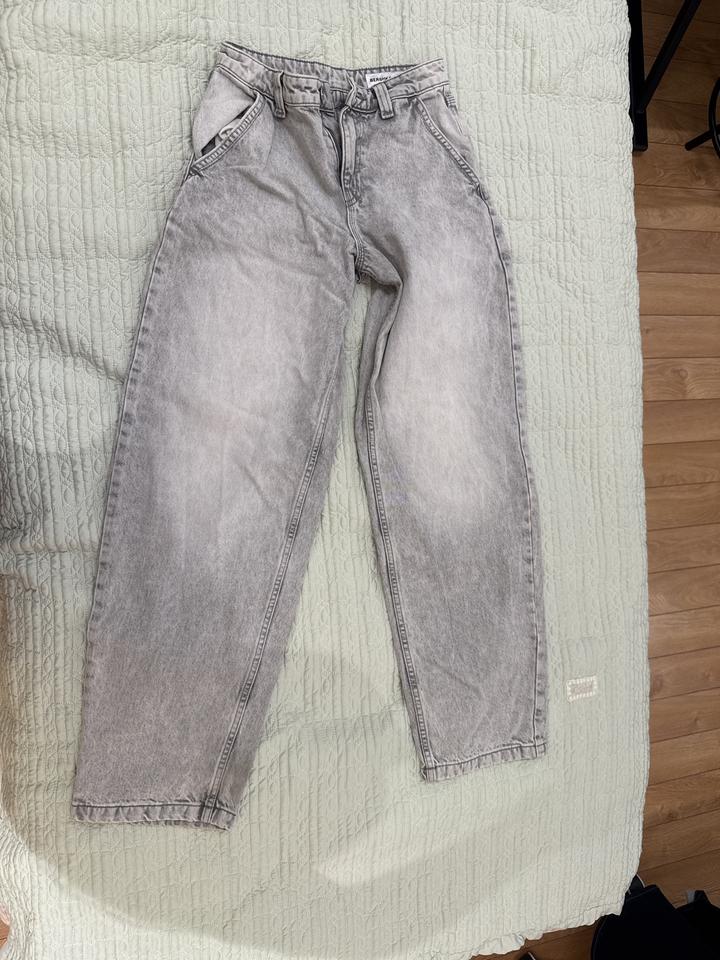 Джинсы Bershka серые широкие винтажные