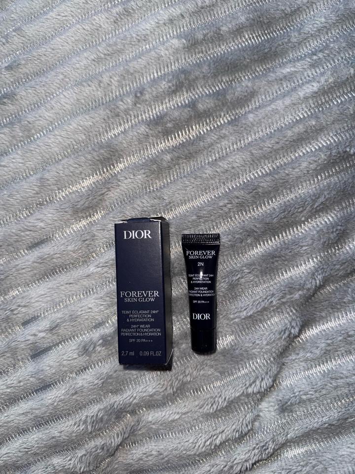 Тональный крем Dior Forever Skin Glow 2N