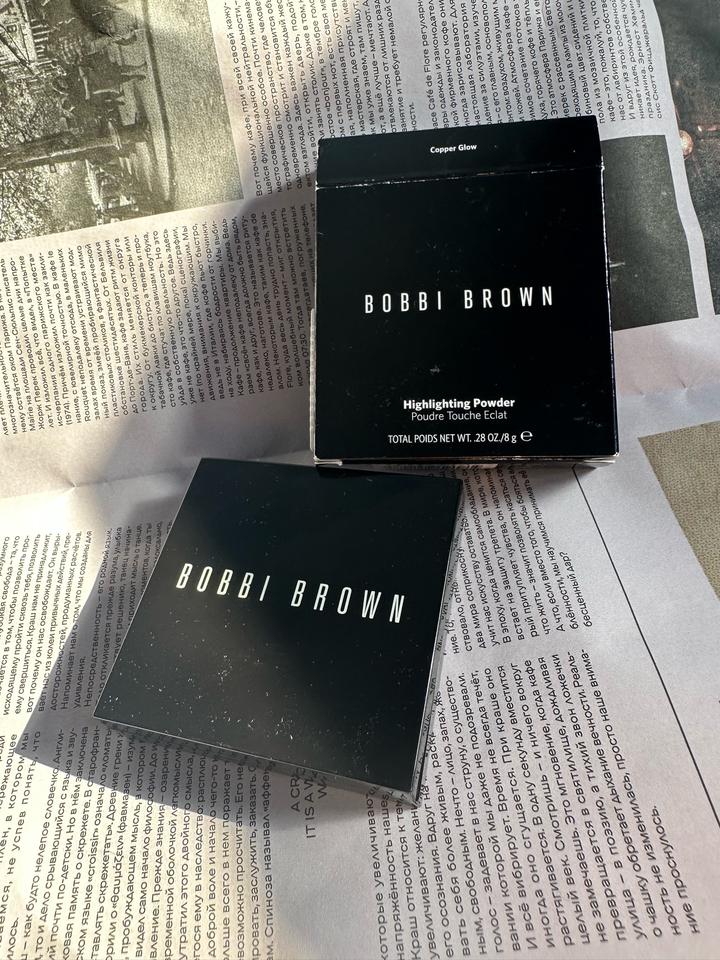 Хайлайтер BOBBI BROWN Highlighting Powder