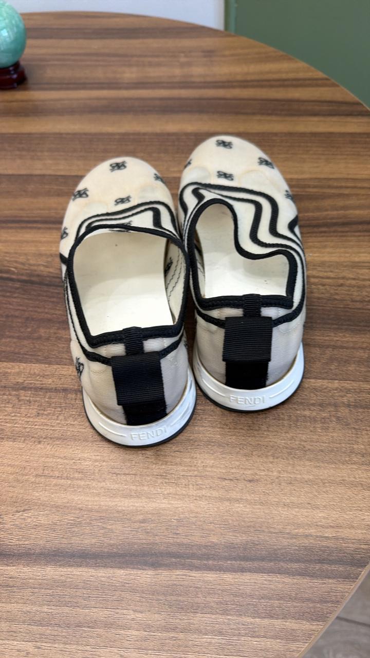 Слипоны Fendi