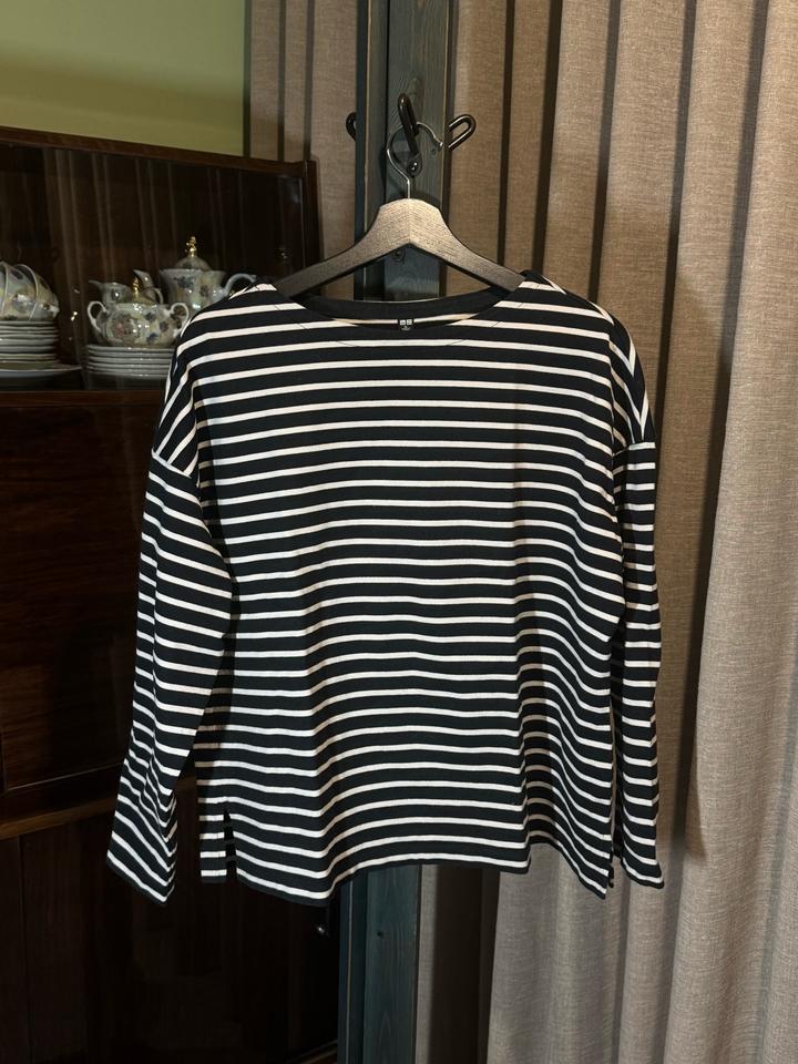 Широкий лонгслив Uniqlo в ч/б полоску, eur XL, хлопок 100%