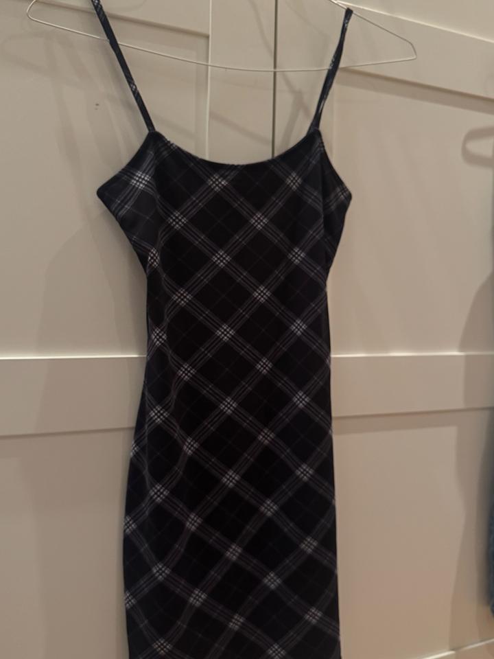 H&M Платье на бретелях в клетку
