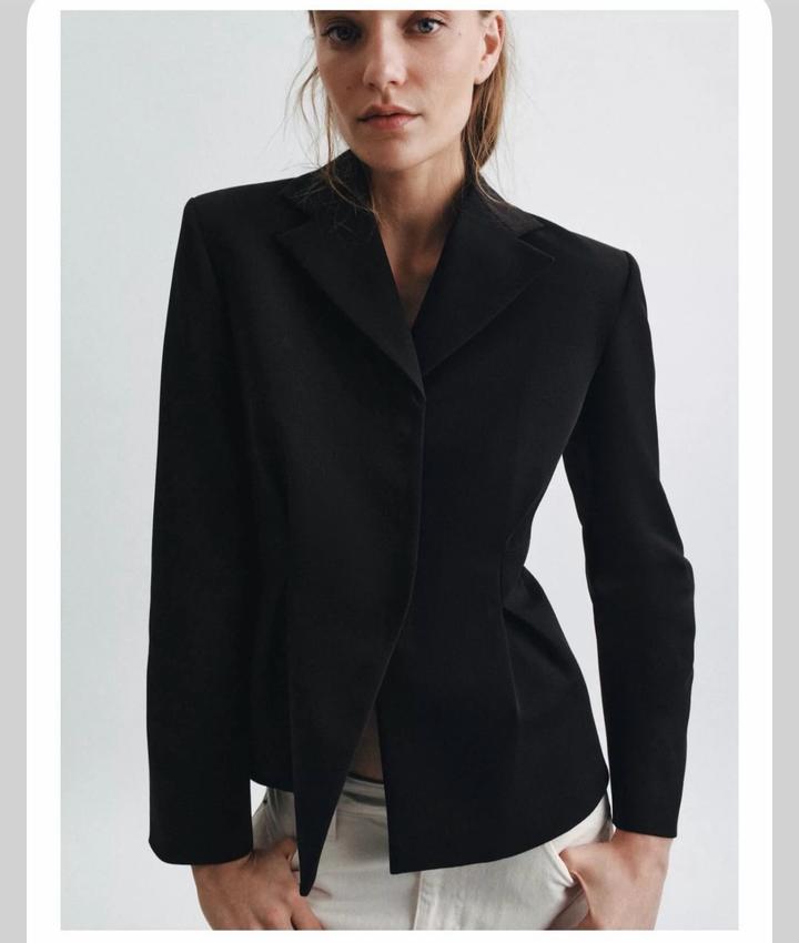 Блейзер ZARA с баской