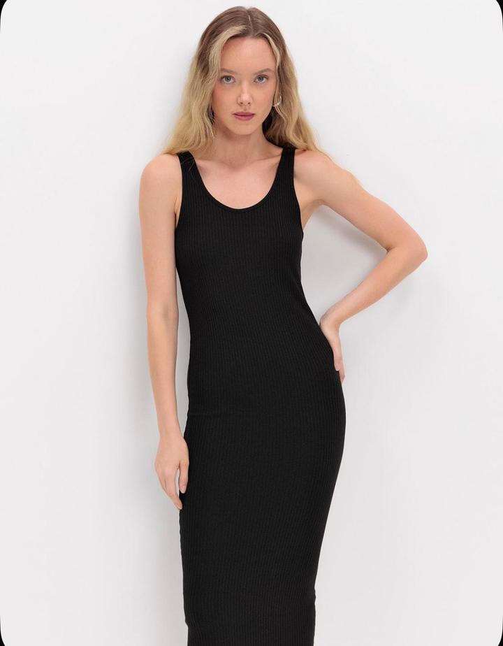Платье H&M