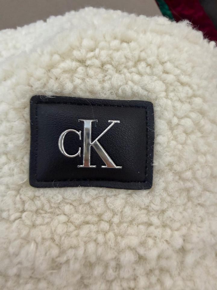 Тёплая Панама от Calvin Klein