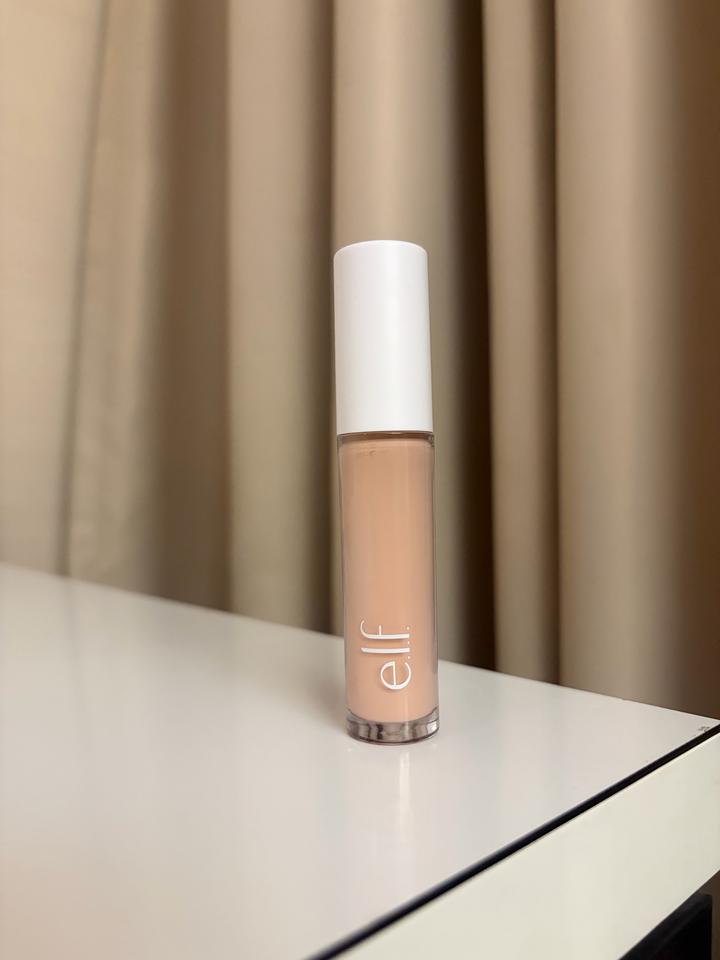 Консилер e.l.f. Hydrating Camo Concealer