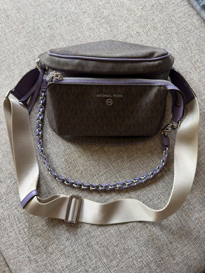 Сумка кросс-боди Michael Kors