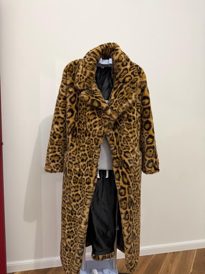 Шуба TOPSHOP