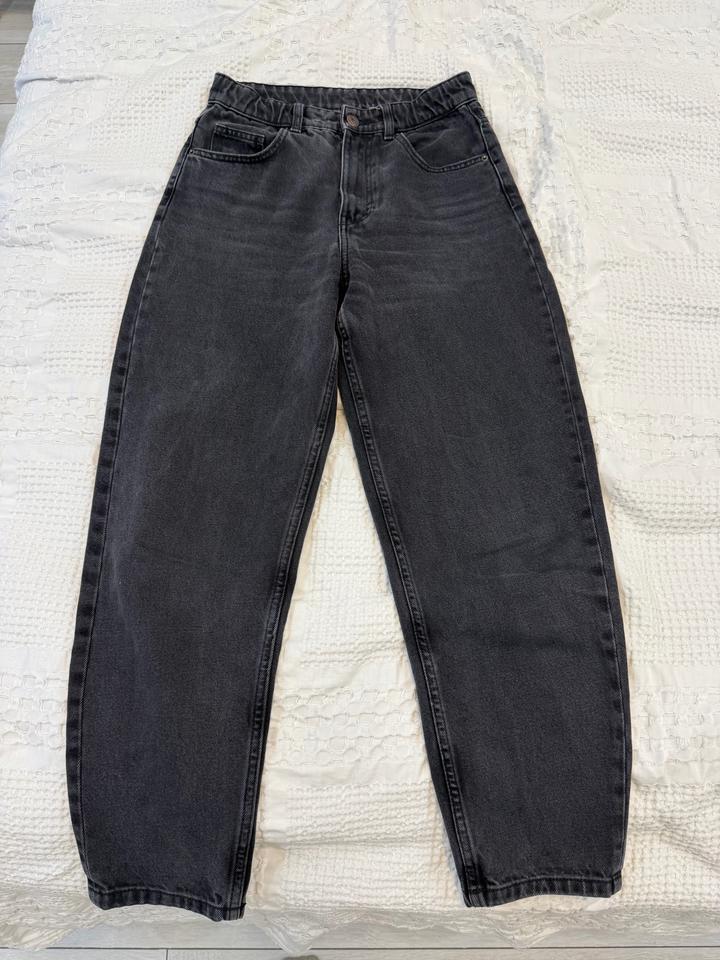 Джинсы Bershka