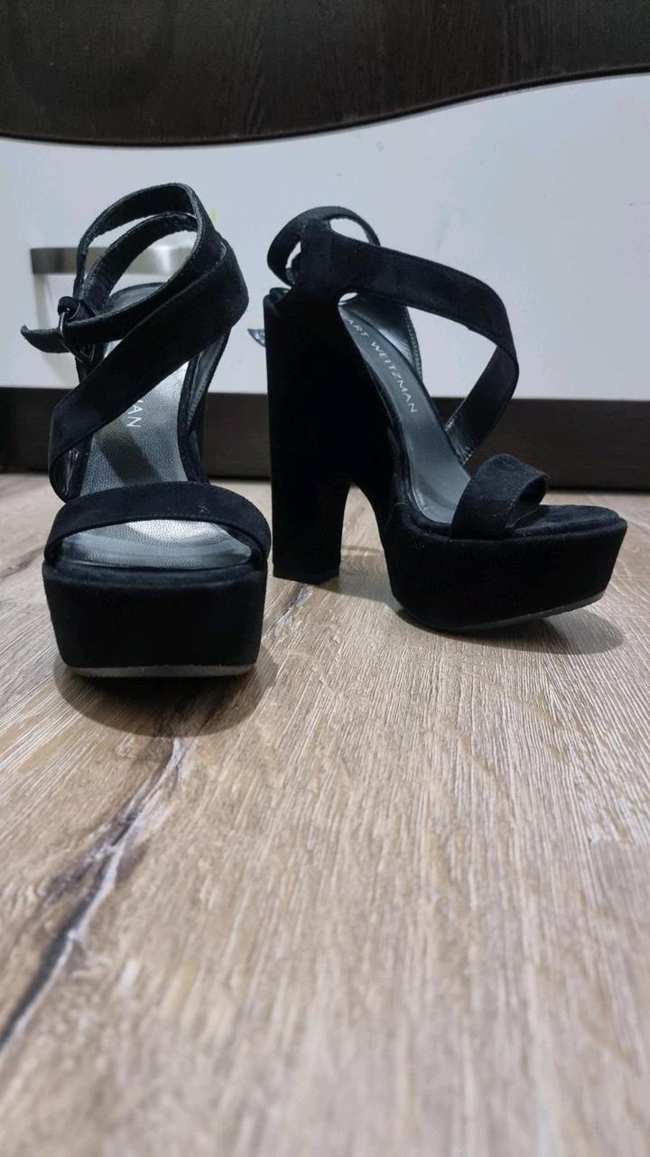 Женские босоножки Stuart Weitzman