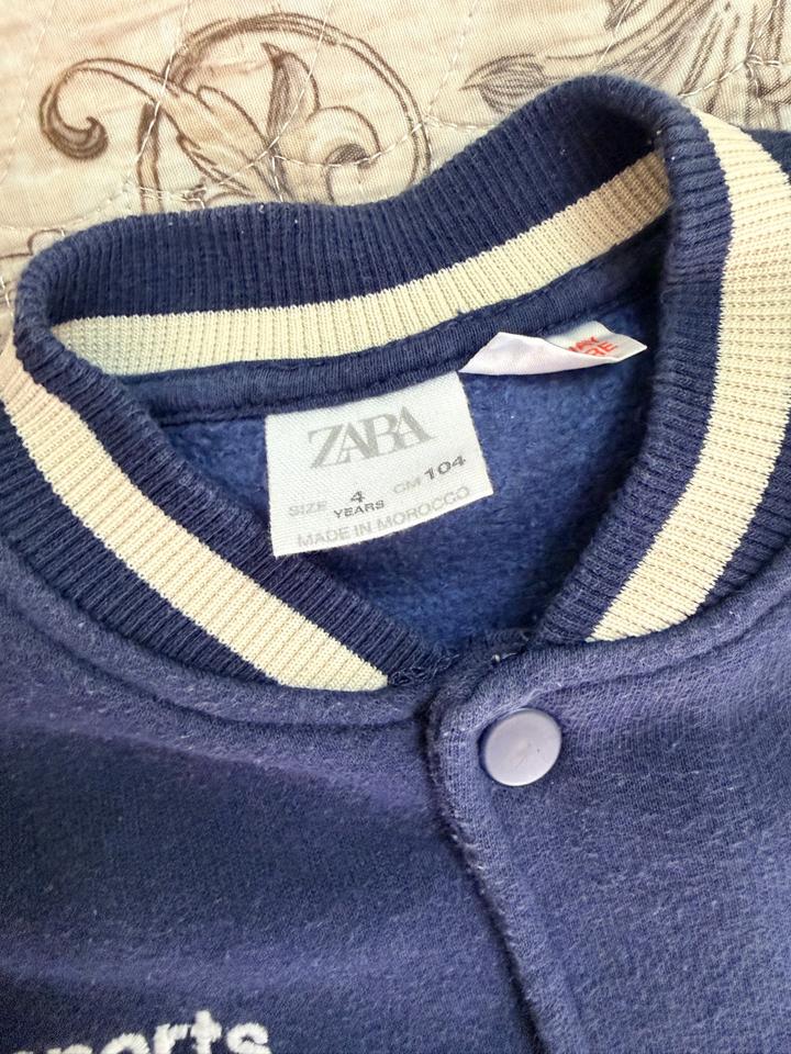 Детский бомбер ZARA