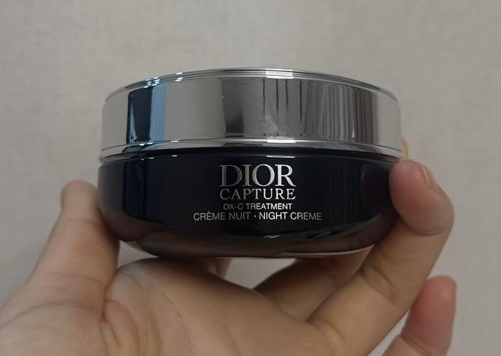 Ночной крем для лица Dior Capture