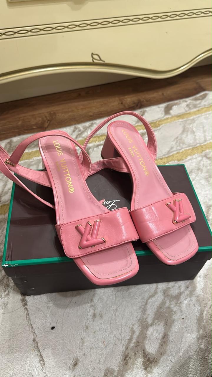 Босоножки Louis Vuitton