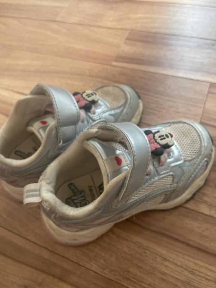 Кроссовки ZARA Minnie Mouse