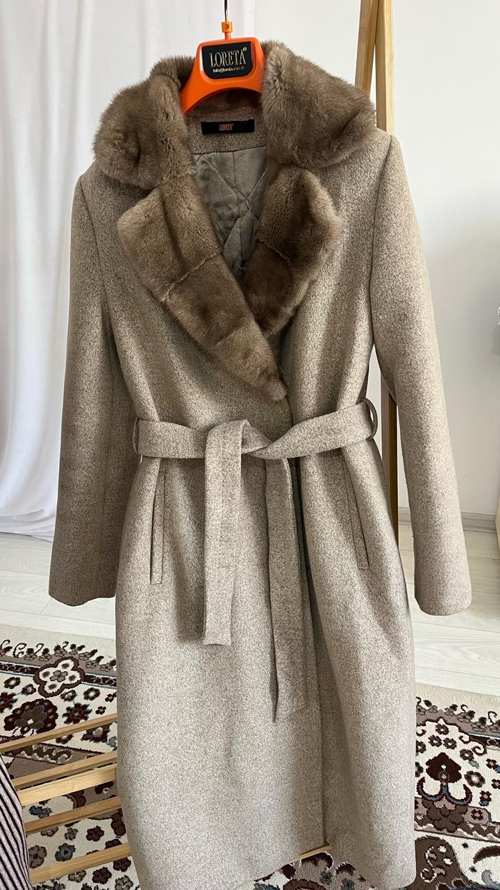 Пальто LORETA с воротником из норки
