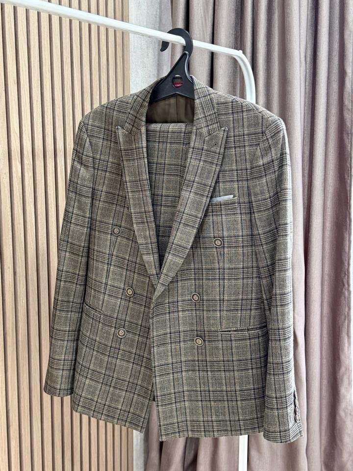 Мужской костюм JOHN ROBERTS