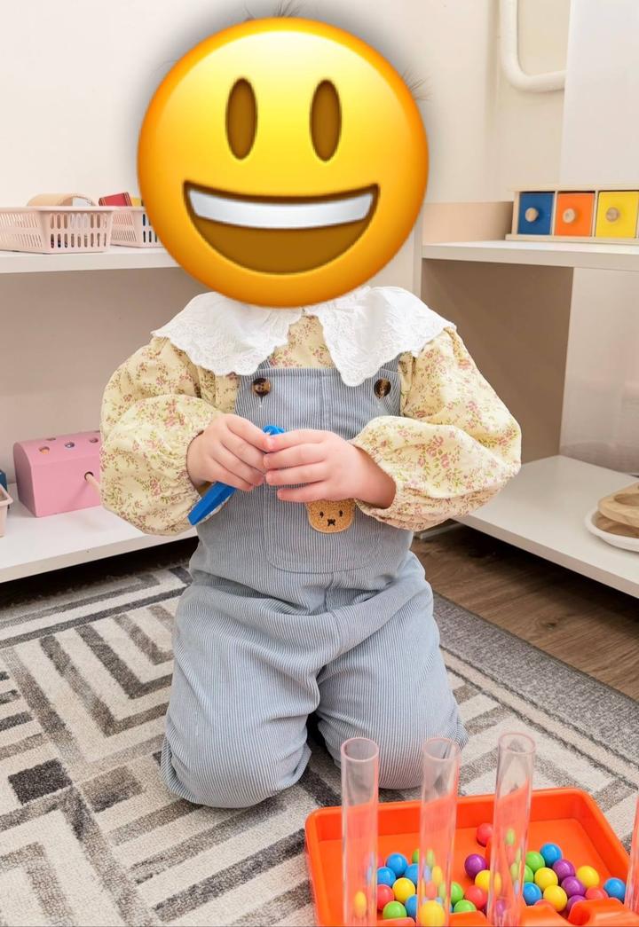 Вельветовый комбинезон для девочки и рубашка