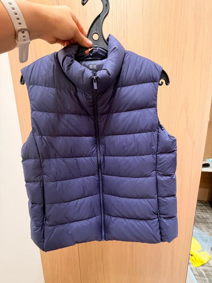Жилет UNIQLO Ultra Light Down