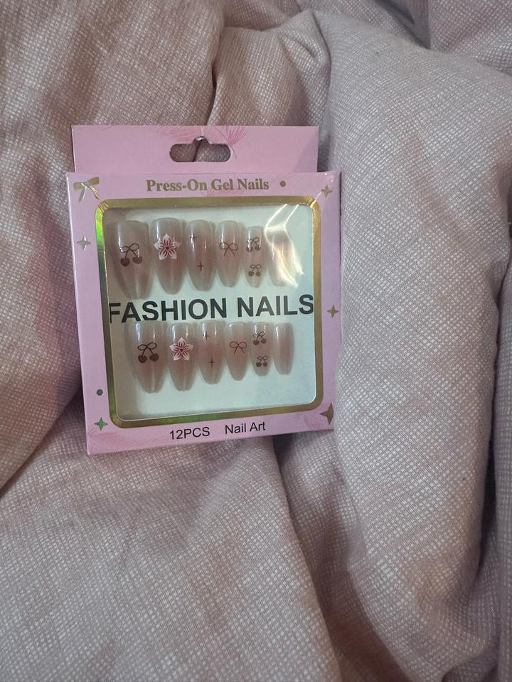 Накладные ногти Fashion Nails
