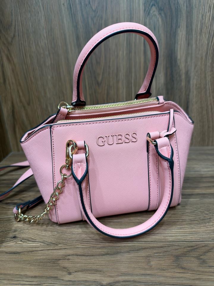 Сумка Guess