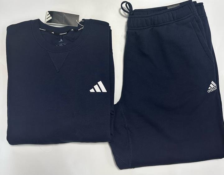 Спортивный костюм adidas