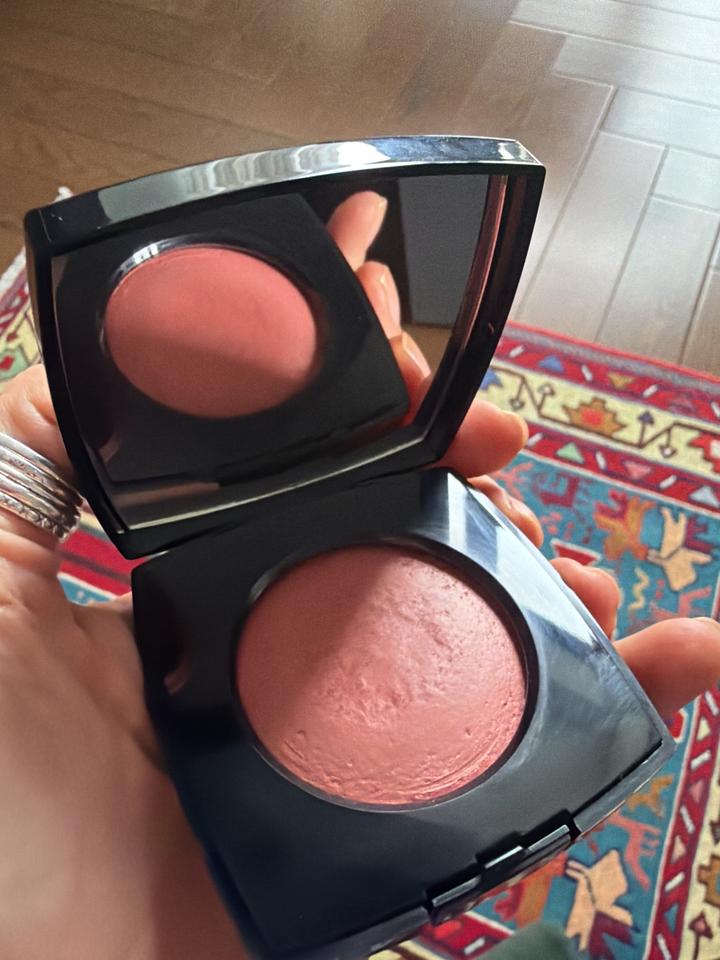 Румяна Chanel Joues Contraste Intense