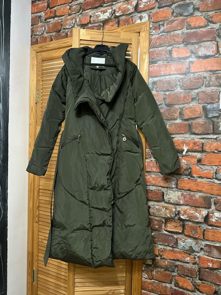 Зимний пуховик  Elisabetta Franchi