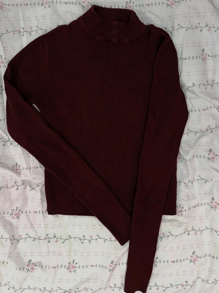 Pull & Bear Бордовая водолазка Pull&Bear