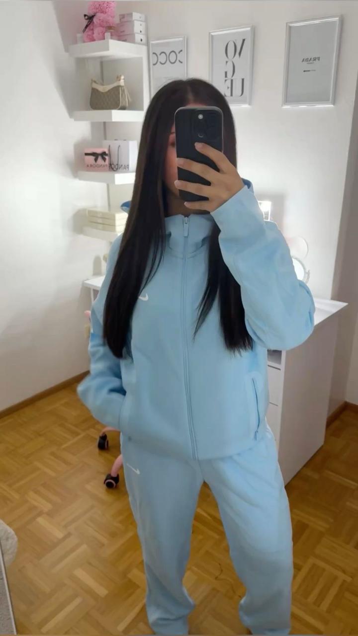 Спортивный костюм Nike NOCTA