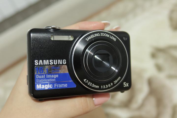 Цифровая камера samsung st93