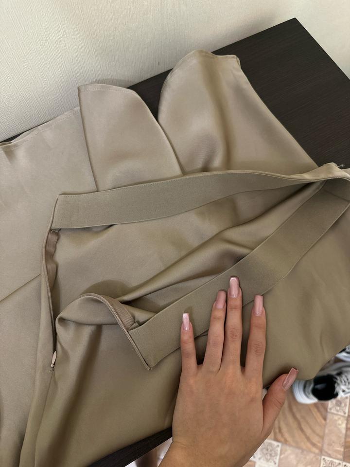 Zara Юбка атлас