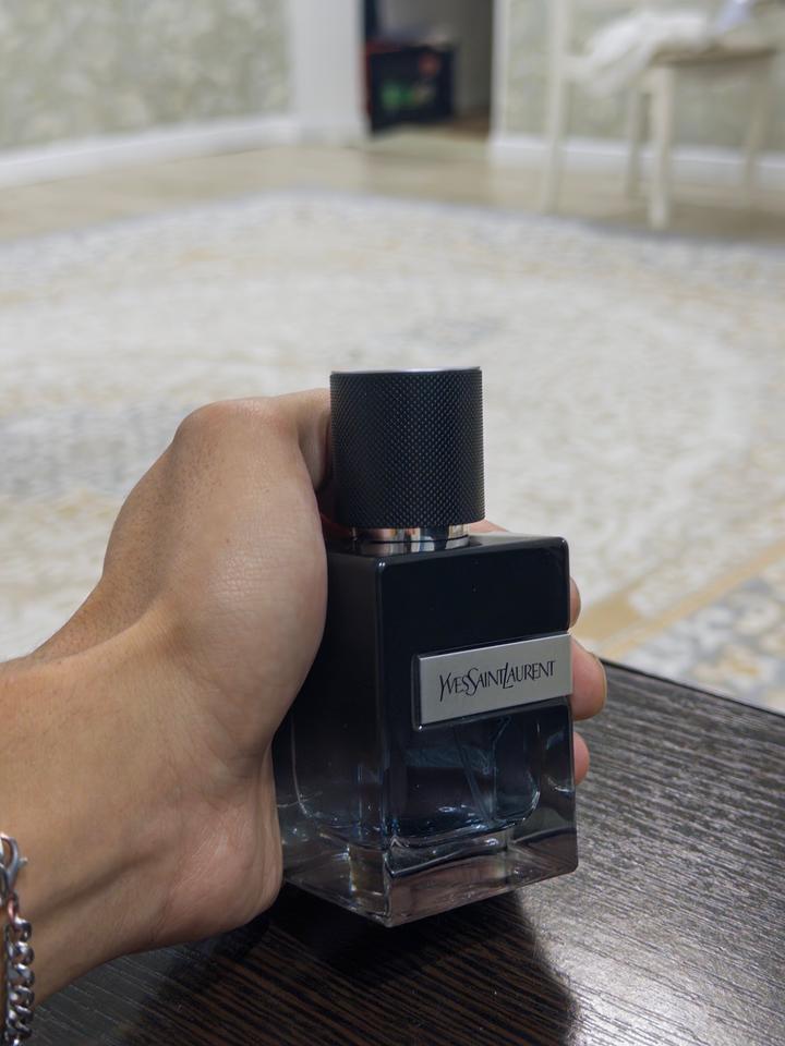 Парфюм Yves Saint Laurent