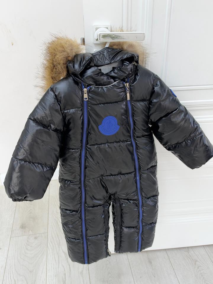 Зимний комбинезон Moncler