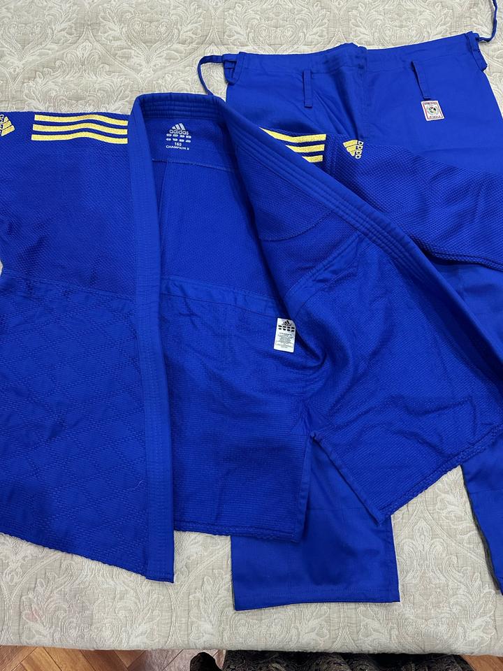 Кимоно для дзюдо adidas