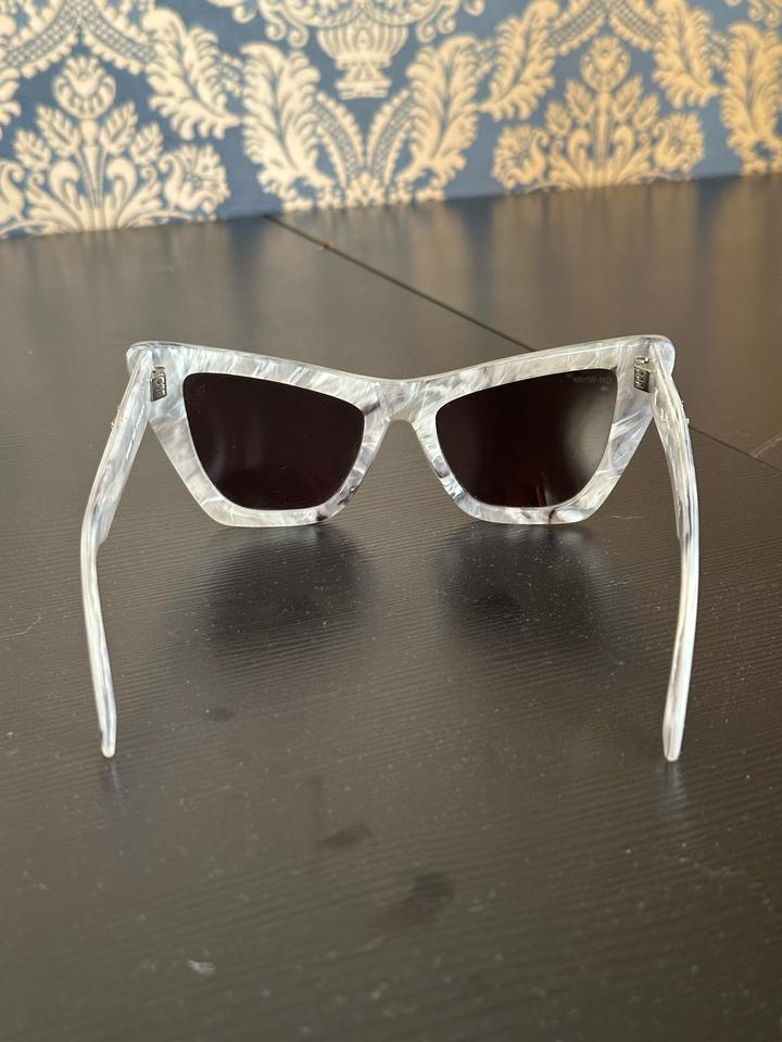 Солнцезащитные очки Off White