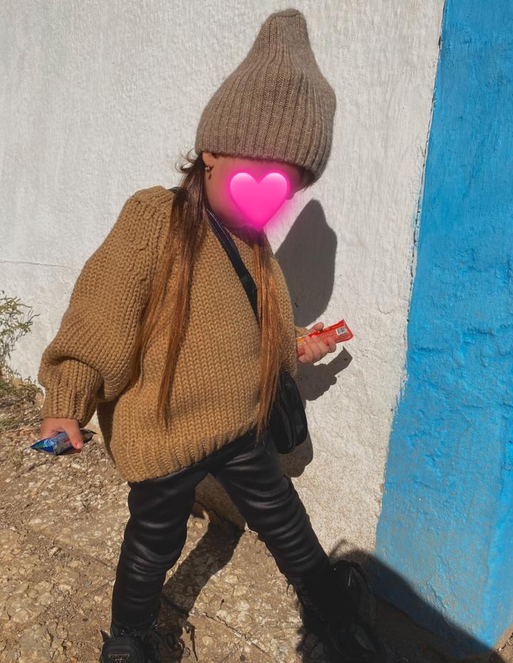 Свитер