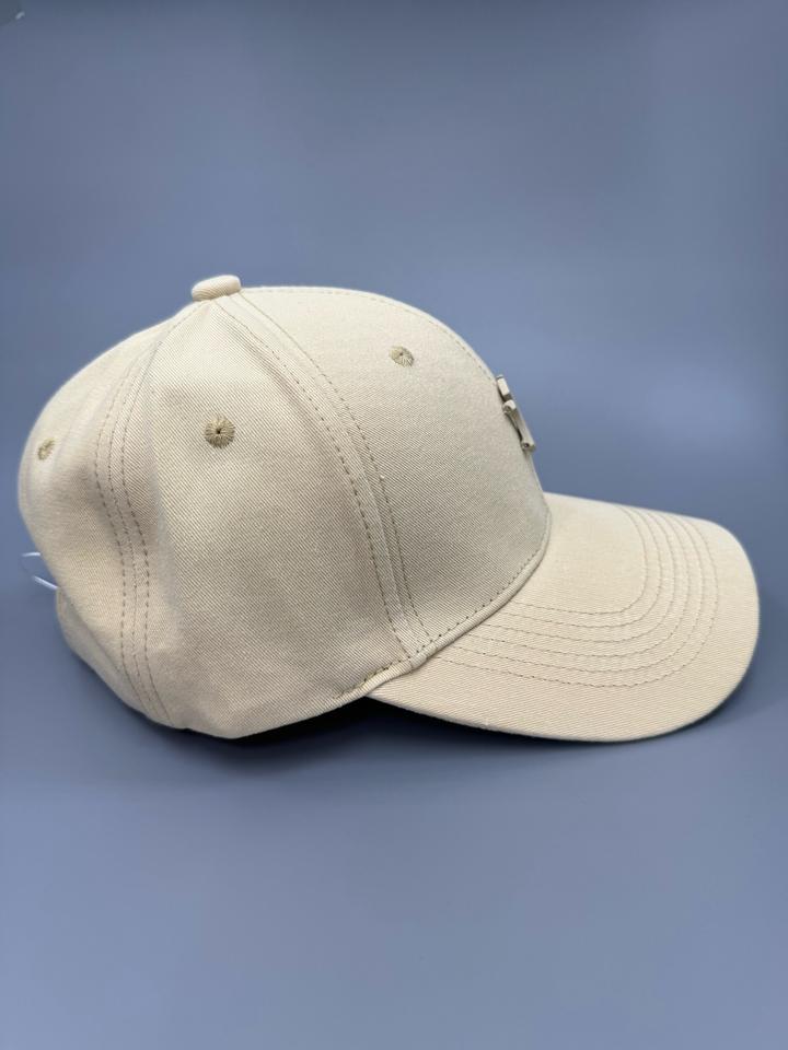 Кепка, бейсболка новая отличного качества