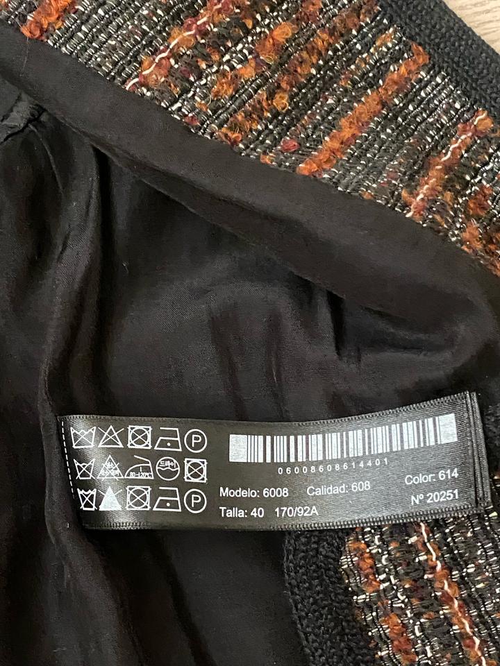 Твидовый жакет Massimo Dutti