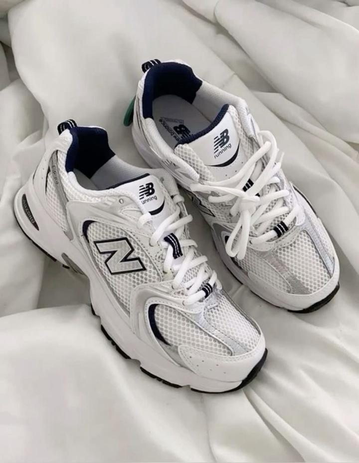 Кроссовки New balance Indigo