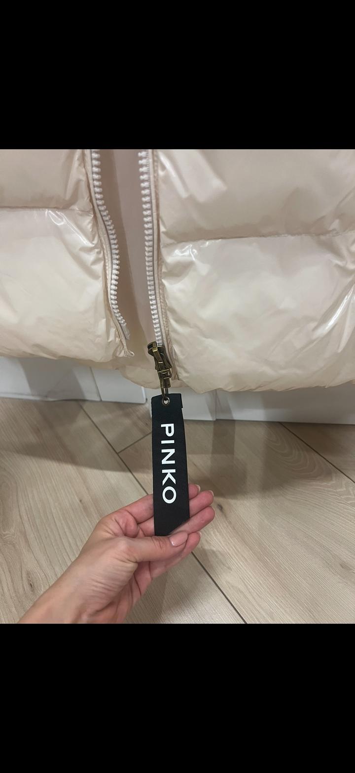 Курта лаковая от Pinko