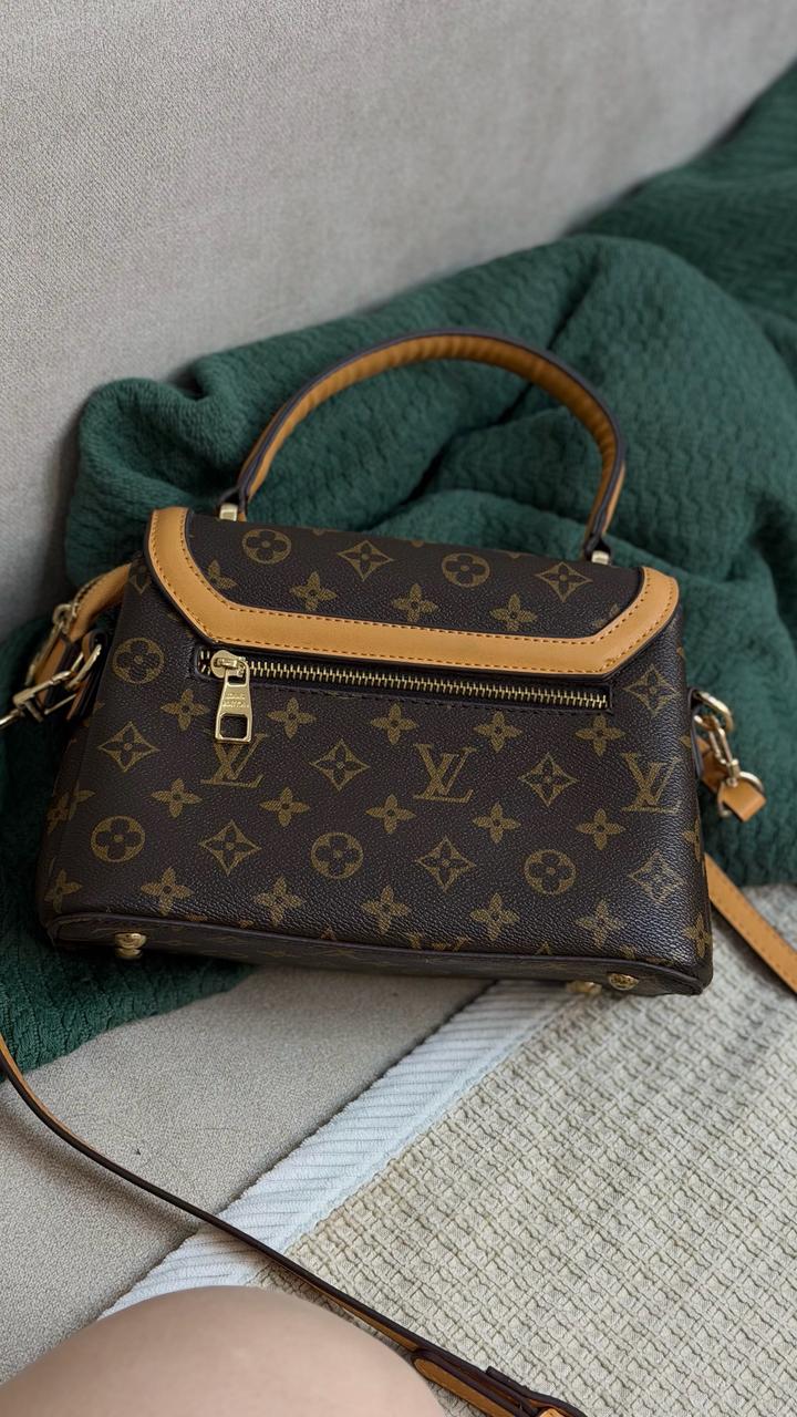 Сумка Louis Vuitton