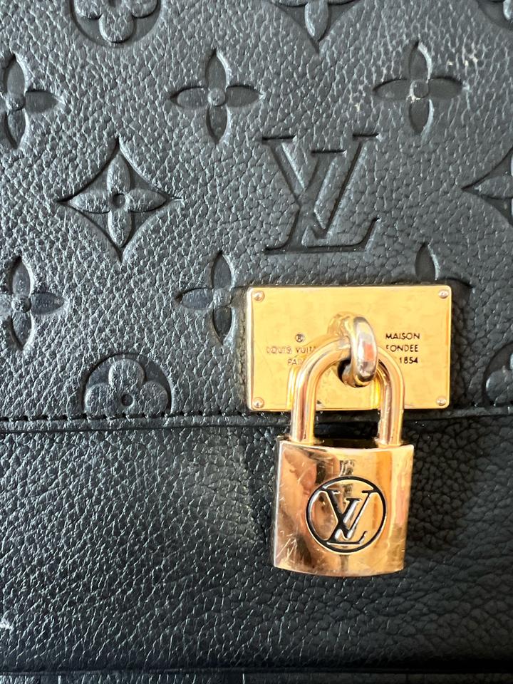 Сумка Louis Vuitton