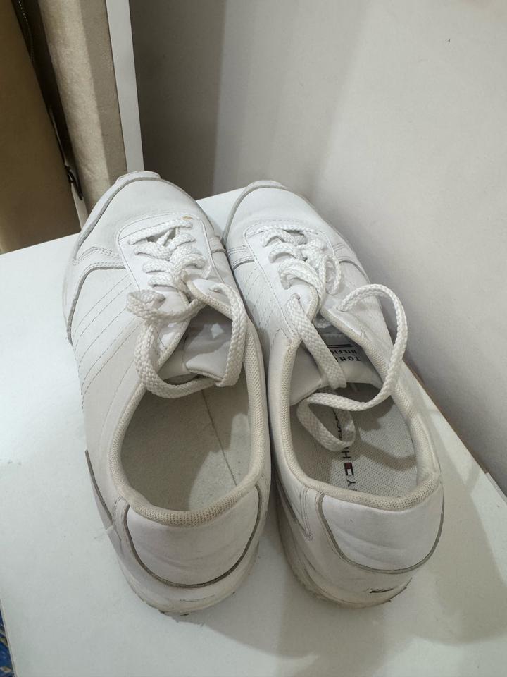 Крассовки tommy