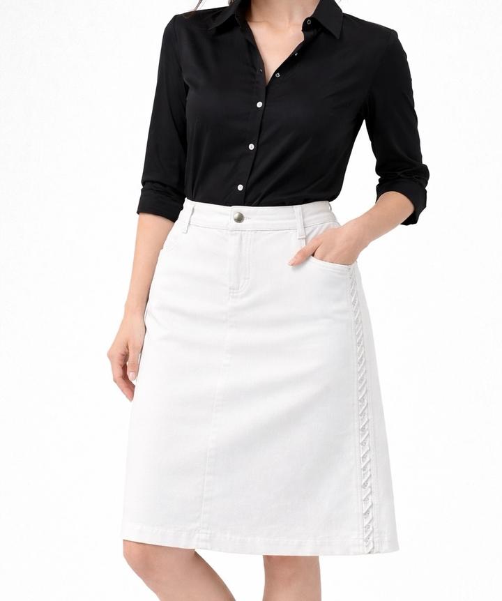 Белая юбка Guitar — стильная классика с изюминкой