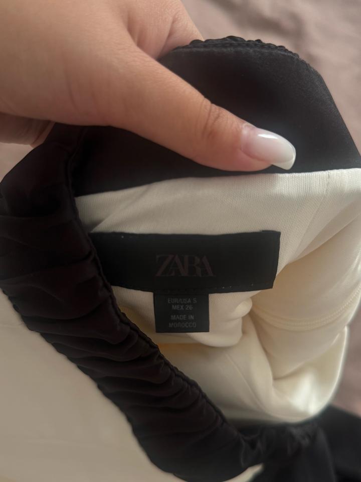 Белое платье с бантом ZARA