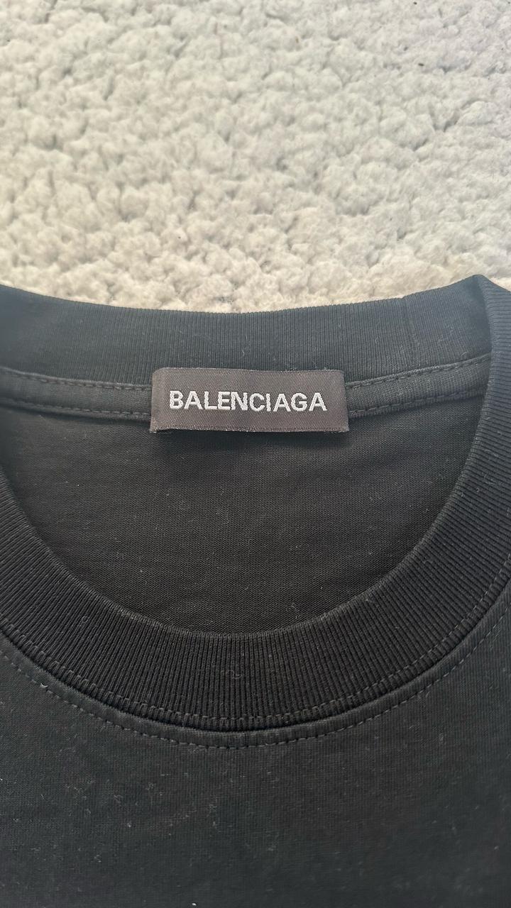 BALENCIAGA