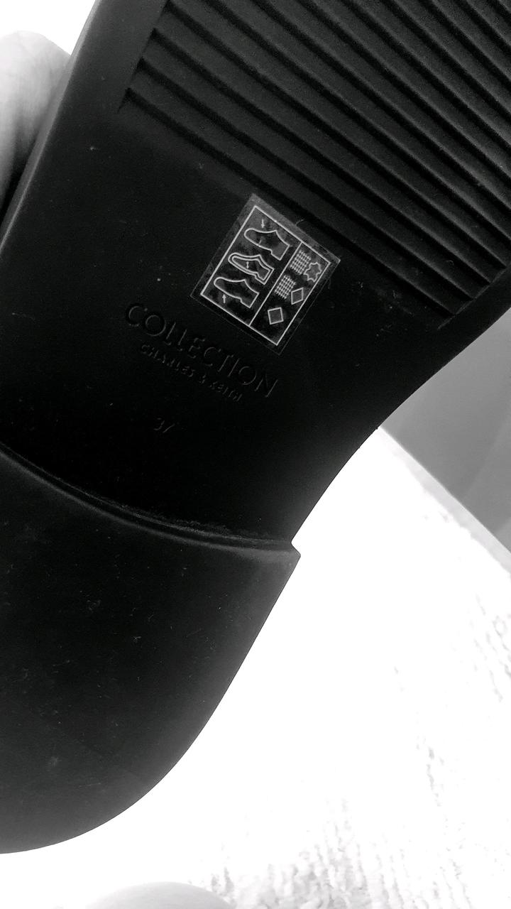 Туфли Charles and Keith