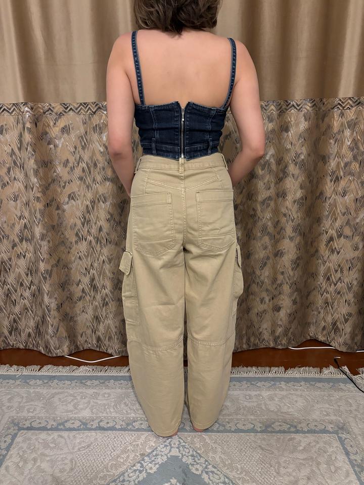 Джинсы Bershka бежевые