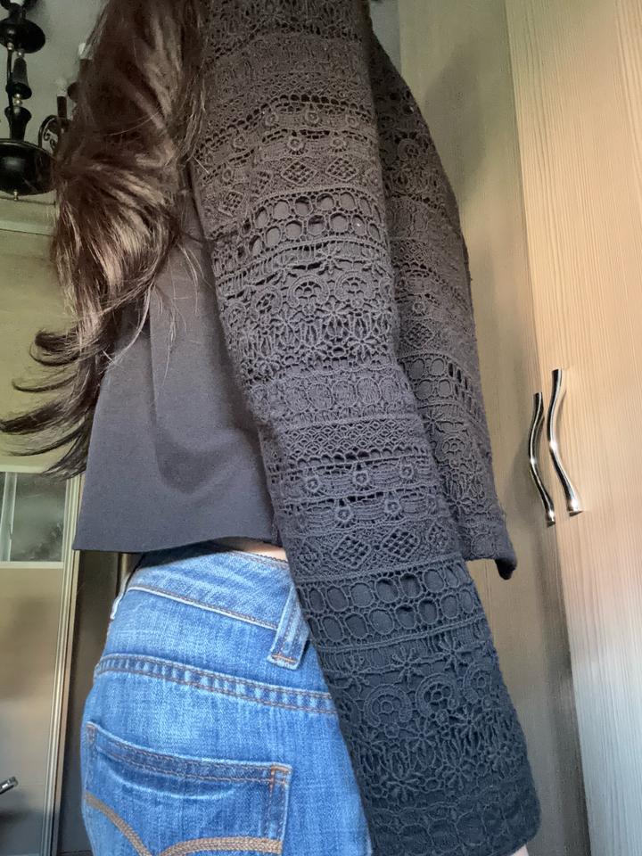Черный жакет H&M